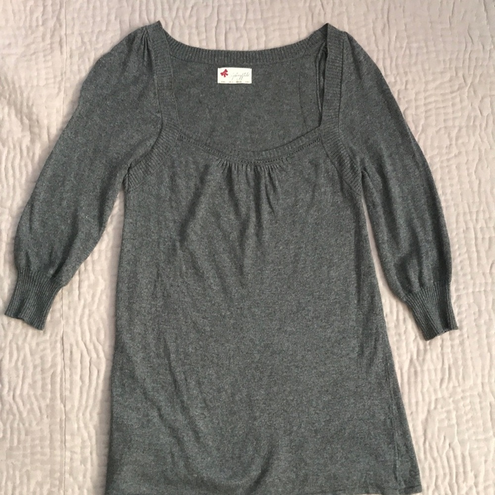 Springfield knit tunic.